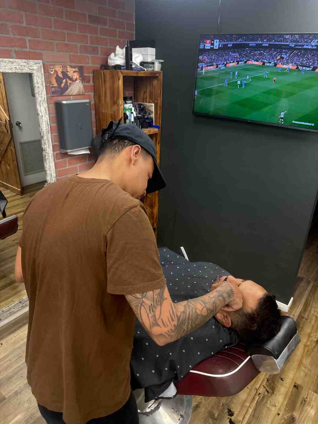Men's haircut 6 at L.A. Men's Grooming Room, Hampton Bays NY